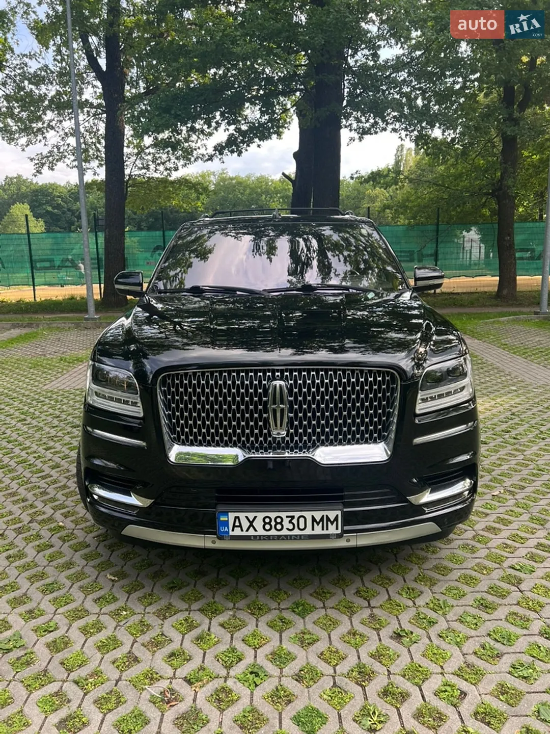 2019 Lincoln Navigator - мініатюра 12