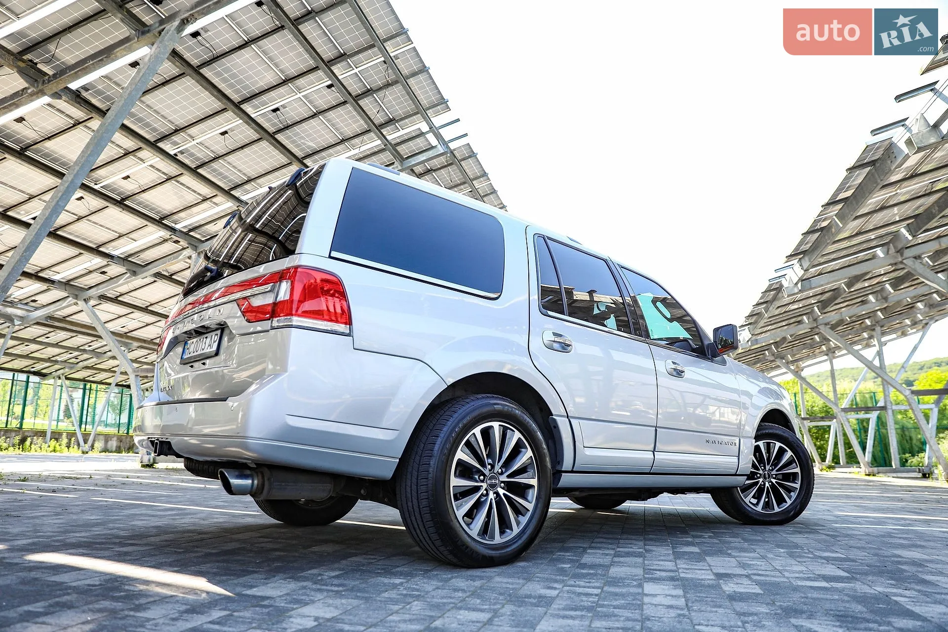 2016 Lincoln Navigator - мініатюра 13