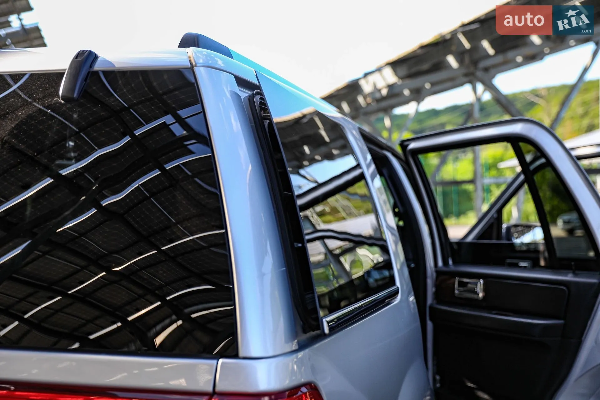 2016 Lincoln Navigator - мініатюра 43