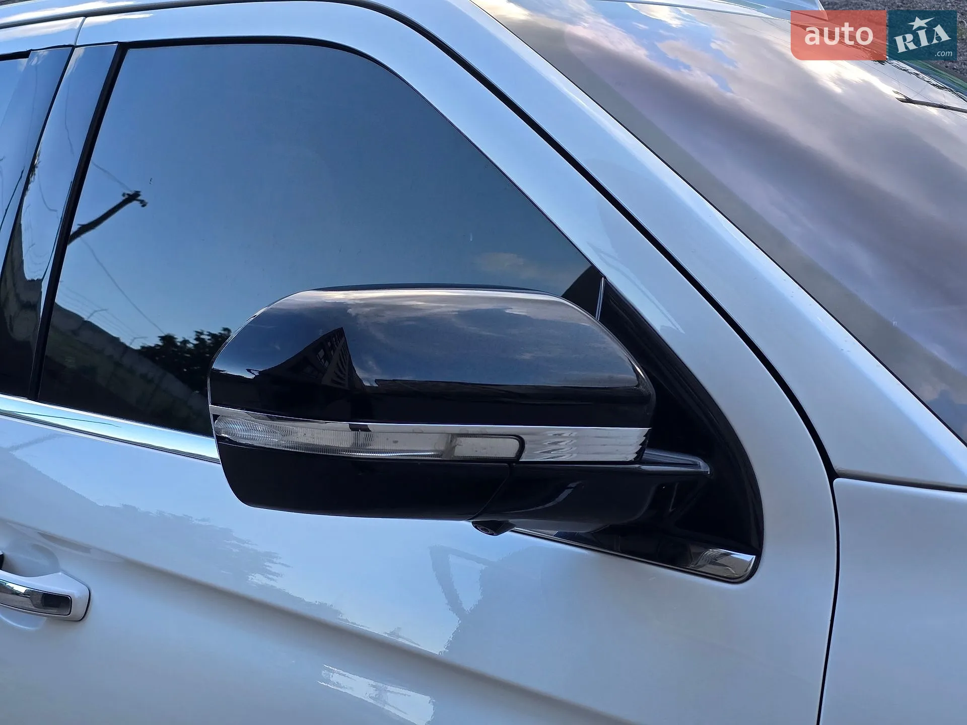 2018 Lincoln Navigator - мініатюра 20