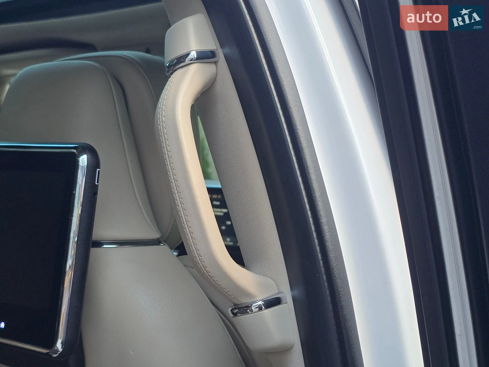 2018 Lincoln Navigator - мініатюра 90