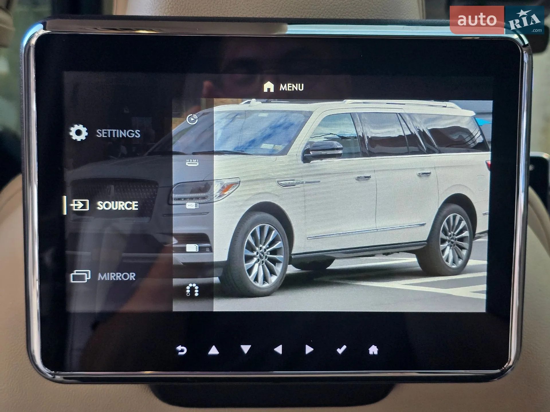 2018 Lincoln Navigator - мініатюра 83