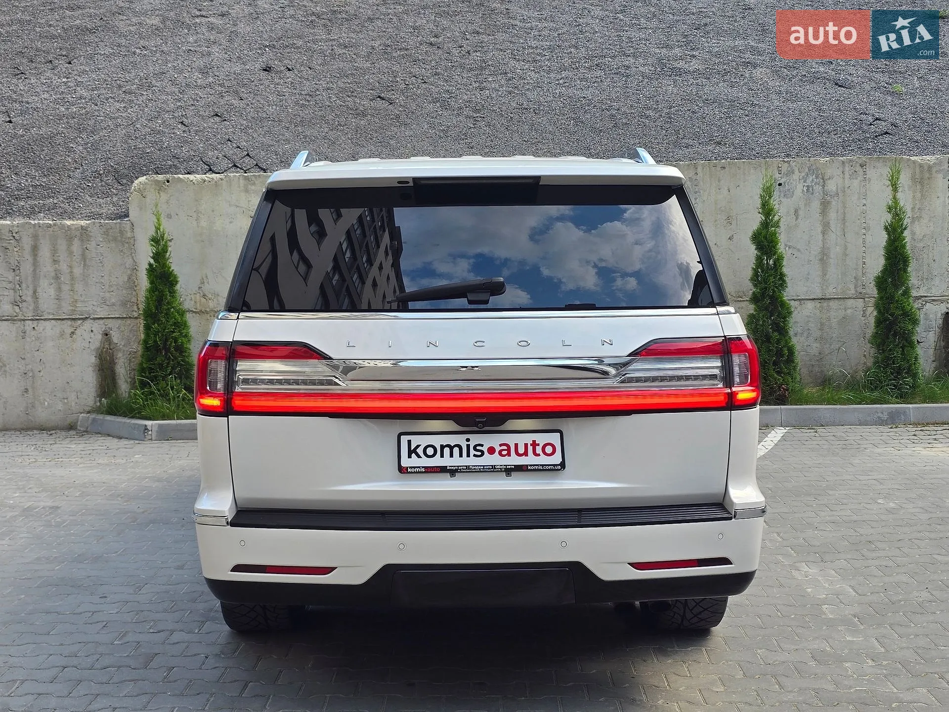 2018 Lincoln Navigator - мініатюра 30