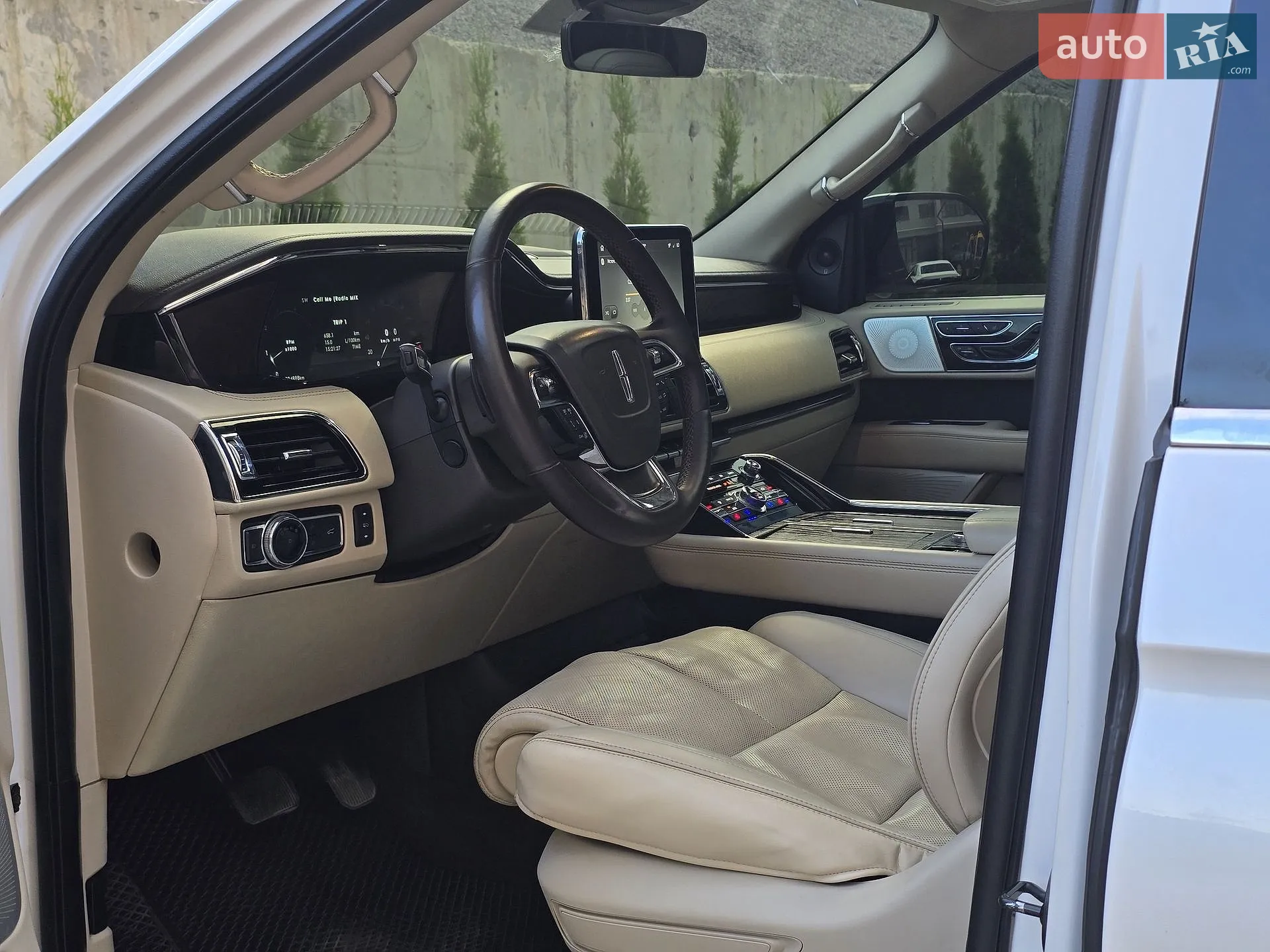 2018 Lincoln Navigator - мініатюра 43