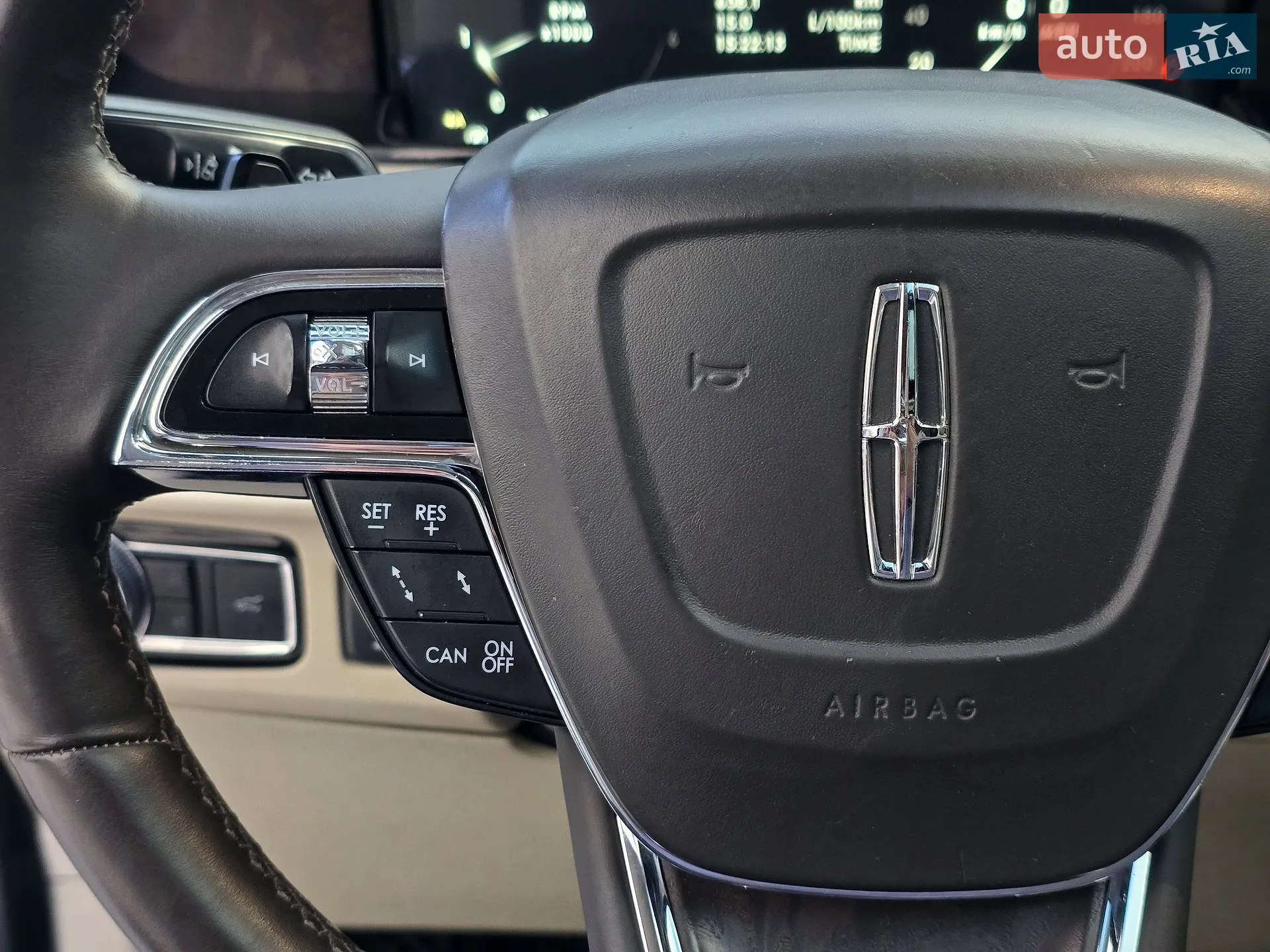 2018 Lincoln Navigator - мініатюра 50
