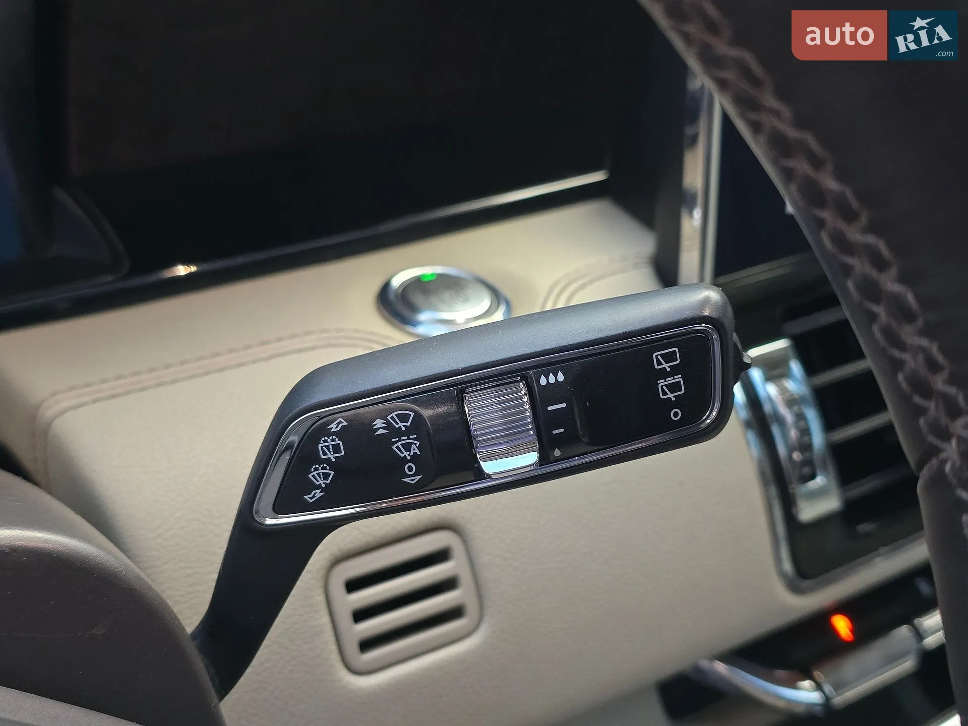 2018 Lincoln Navigator - мініатюра 52