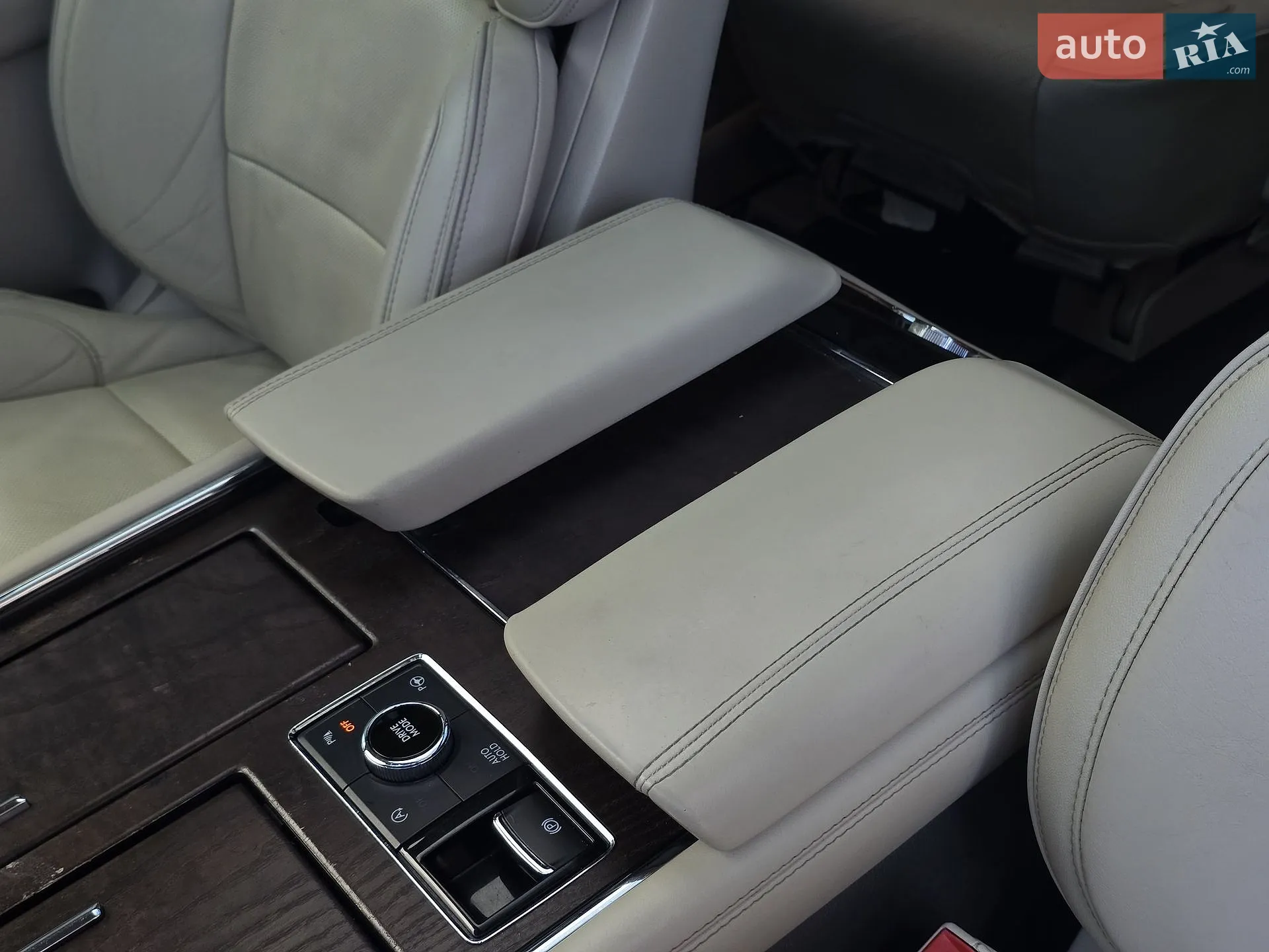 2018 Lincoln Navigator - мініатюра 68