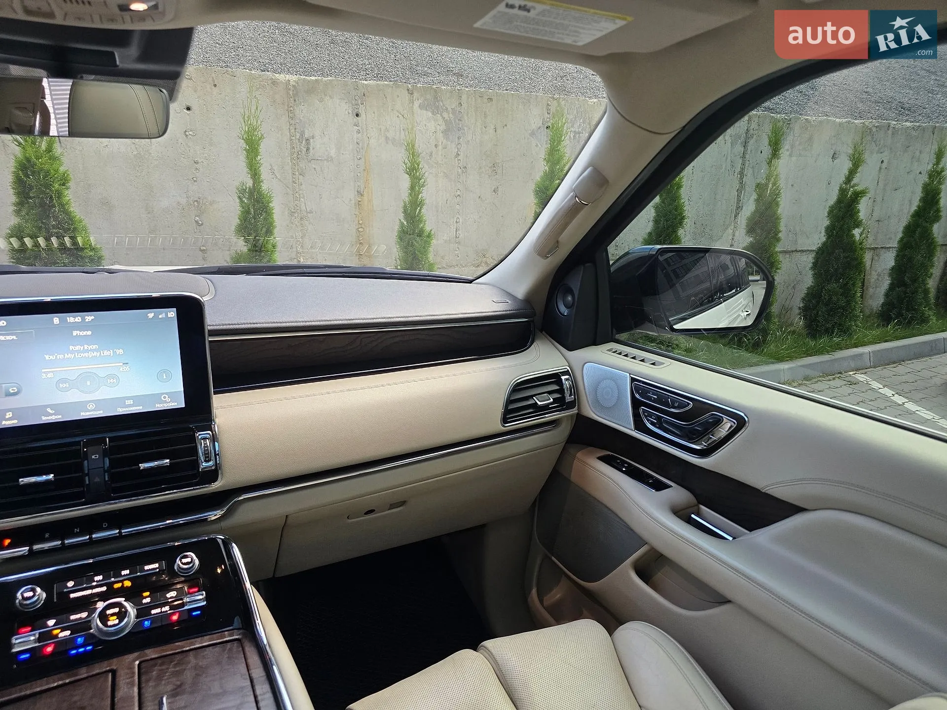 2018 Lincoln Navigator - мініатюра 75
