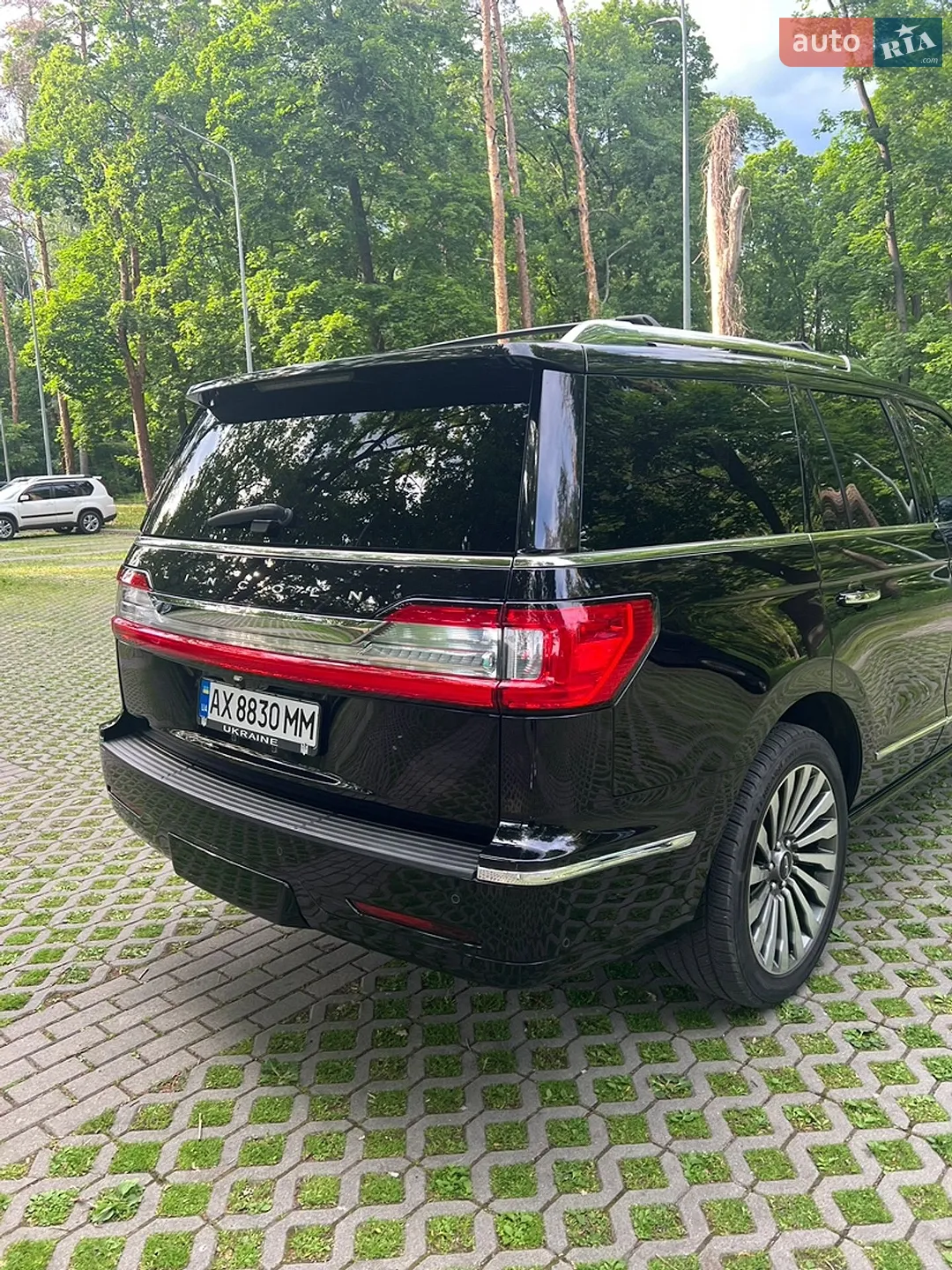 2019 Lincoln Navigator - мініатюра 19