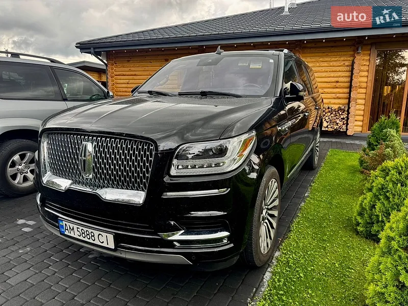 Lincoln Navigator