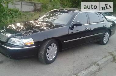 Lincoln Town Car 2008