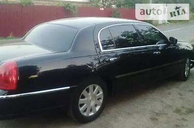 Седан Lincoln Town Car 2008 в Виннице