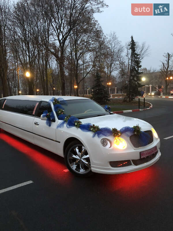 Лимузин Lincoln Town Car 2000 в Харькове фото 22 Лимузин Lincoln Town Car 2000 в Харькове