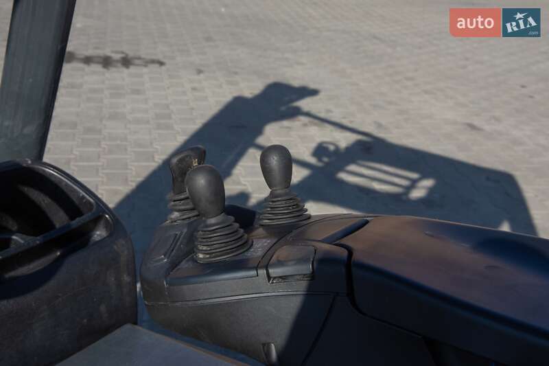 Вилочный погрузчик Linde E 16PH-02 2017 в Житомире