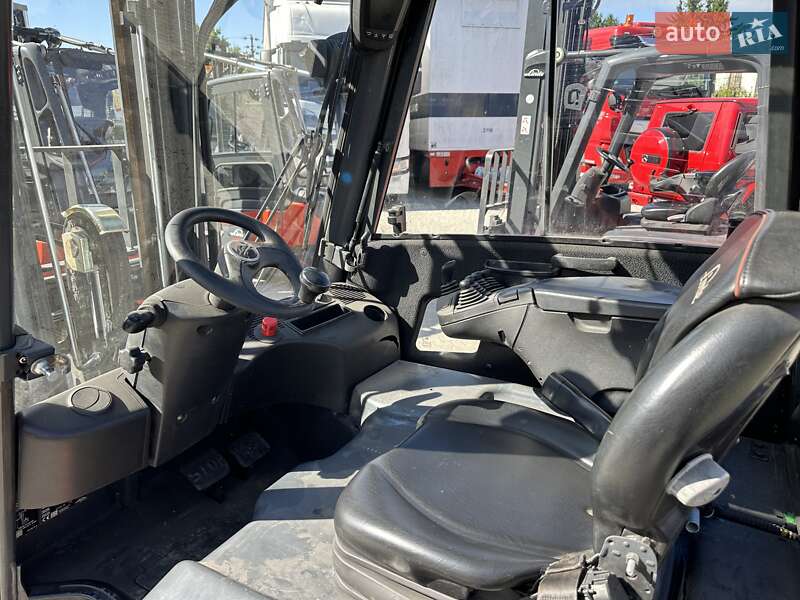Вилочный погрузчик Linde  E 18PH-02 2017 в Залещиках