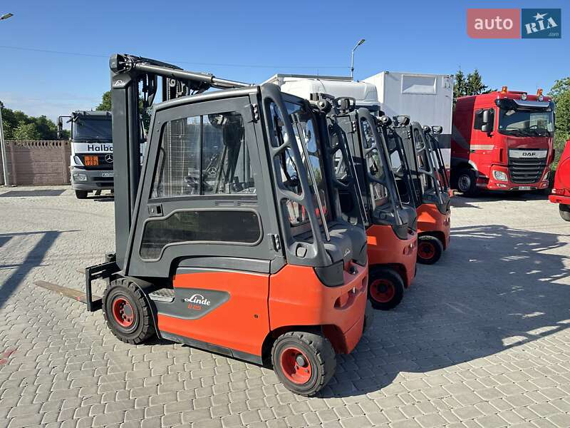 Вилочный погрузчик Linde  E 25 2020 в Залещиках