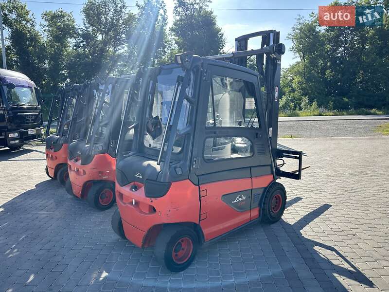 Вилочный погрузчик Linde  E 25 2020 в Залещиках