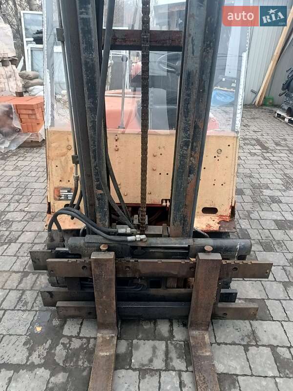 Вилочный погрузчик Linde H 15Т 1991 в Тернополе