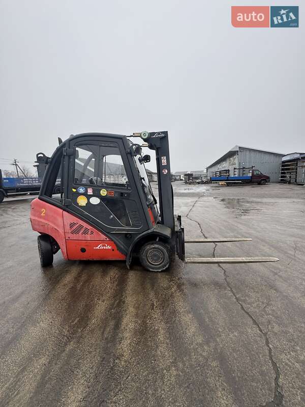 Вилочный погрузчик Linde H 20D-01 2008 в Луцке