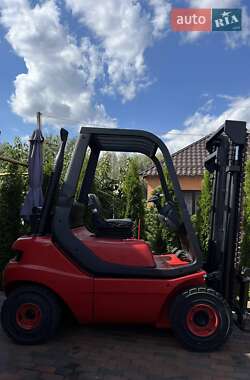 Вилочный погрузчик Linde H 20D-01 1999 в 