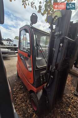 Вилочный погрузчик Linde H 20D-01 2003 в 
