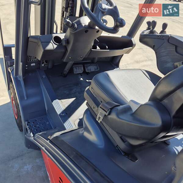 Вилочный погрузчик Linde H-25-T-02 2015 в Пустомытах фото 14 Вилочный погрузчик Linde H-25-T-02 2015 в Пустомытах