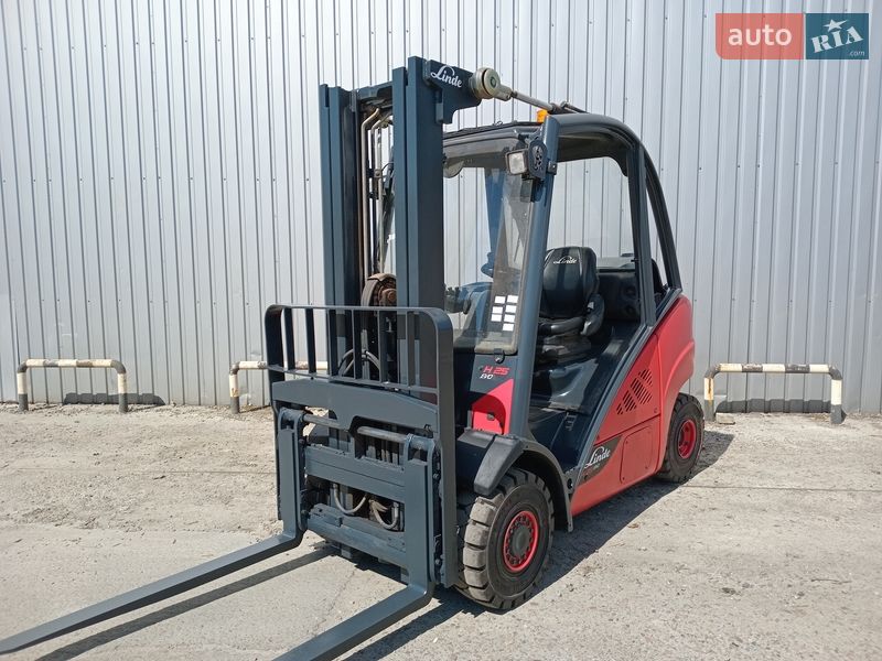 Вилочный погрузчик Linde H-25-T-02 2013 в Киеве фото 4 Вилочный погрузчик Linde H-25-T-02 2013 в Киеве