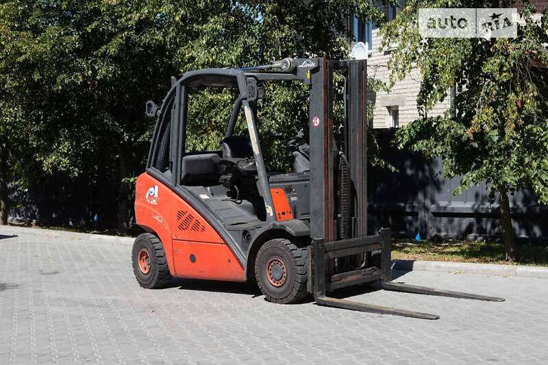 Вилочный погрузчик Linde H 25D 2009 в 