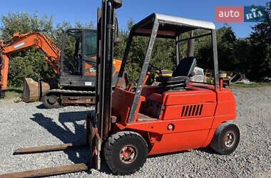 Вилочный погрузчик Linde H 25D 1985 в Недобоевцах