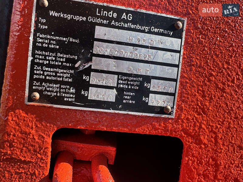 Вилочный погрузчик Linde H 25D 1985 в Недобоевцах