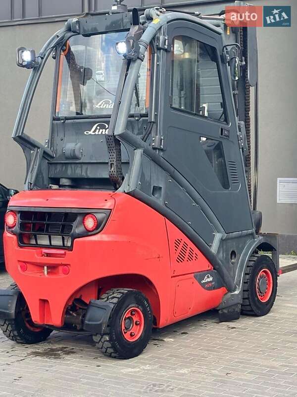 Вилочний навантажувач Linde H 25T-03 2015 в Луцьку