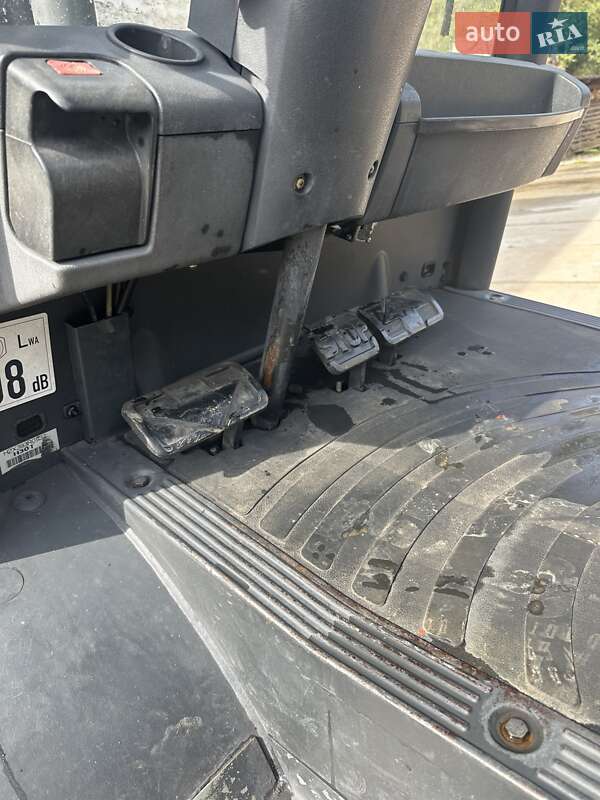 Вилочный погрузчик Linde H 30D 2004 в Сколе