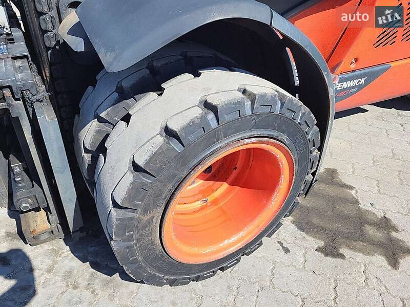 Вилочний навантажувач Linde H 40 T-02 2012 в Немирові