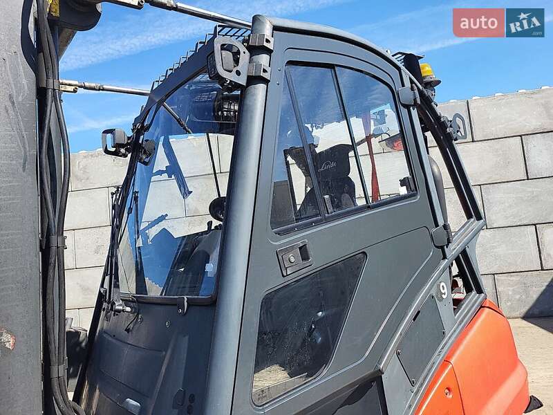 Вилочний навантажувач Linde H 40 T-02 2012 в Немирові