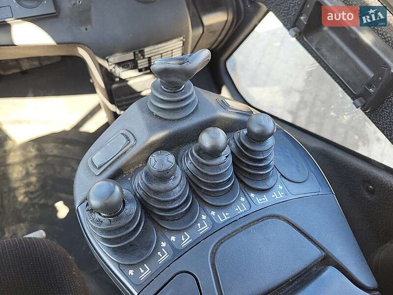Вилочний навантажувач Linde H 40 T-02 2012 в Немирові