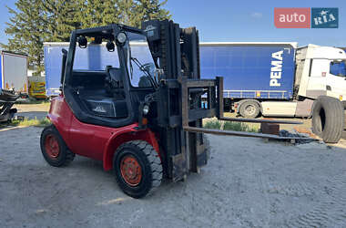Вилочный погрузчик Linde H 40D 2000 в Луцке