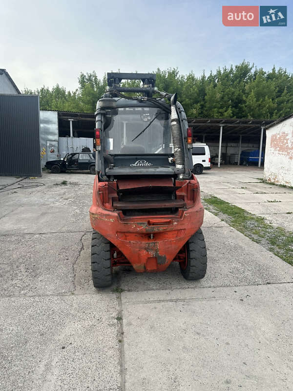 Вилочный погрузчик Linde H 50D 2005 в Владимире