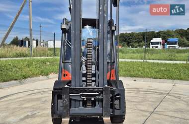 Вилочний навантажувач Linde H 50D 2011 в 