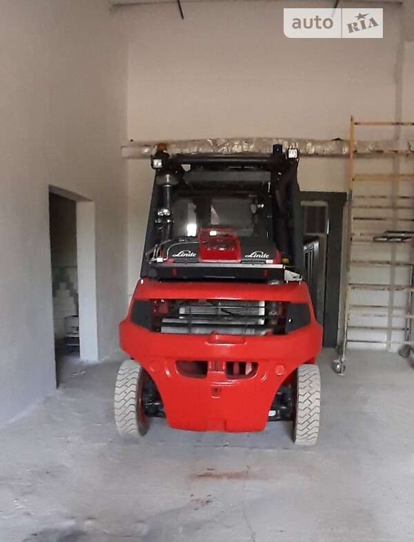 Вилочный погрузчик Linde H 60T-02 2014 в Нетешине