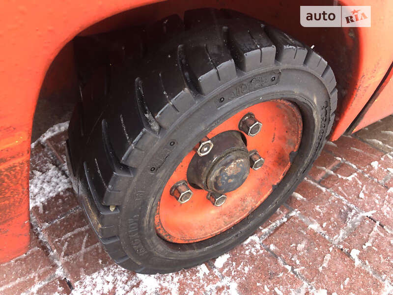 Вилочный погрузчик Linde H30Т 2010 в Тячеве