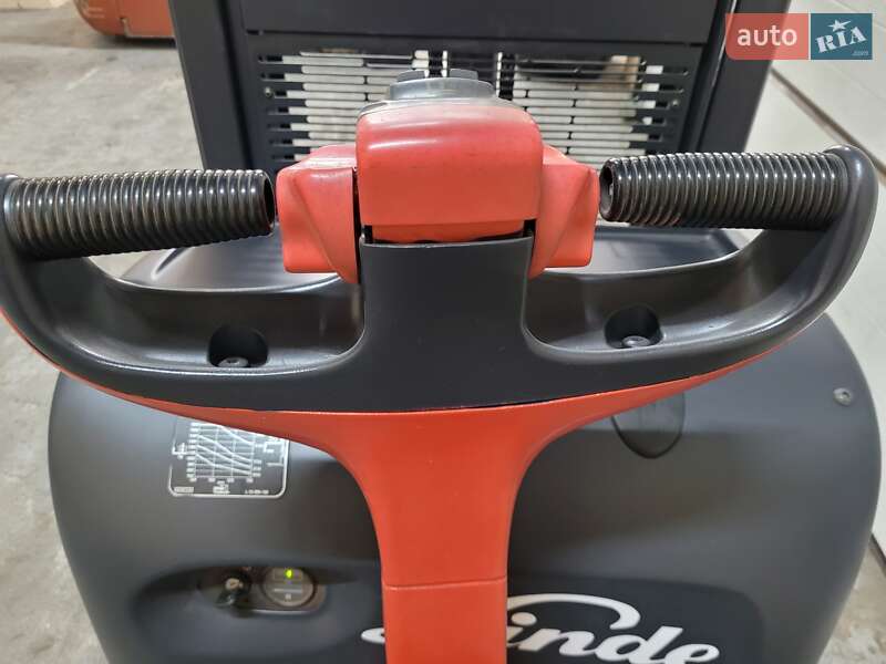 Штабелер Linde L 2004 в Києві