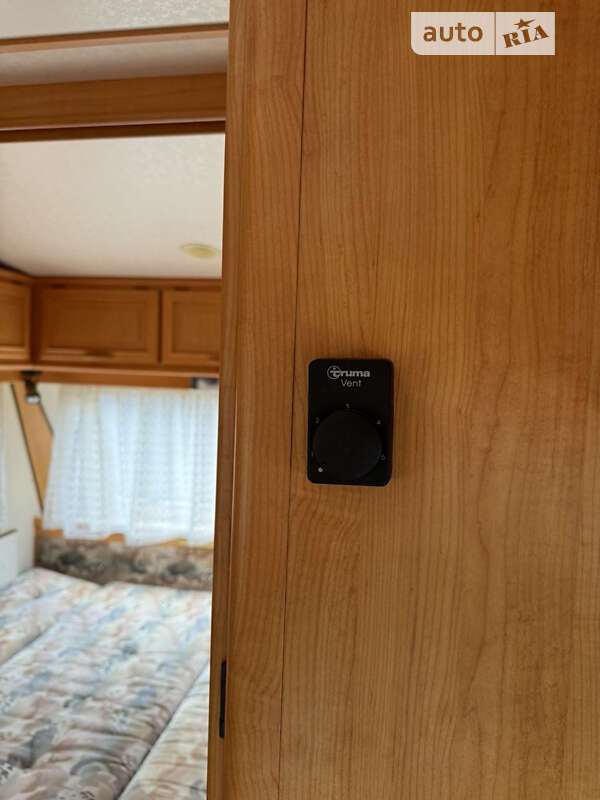 Прицеп дача LMC Luxus 1994 в Новомосковске фото 13 Прицеп дача LMC Luxus 1994 в Новомосковске