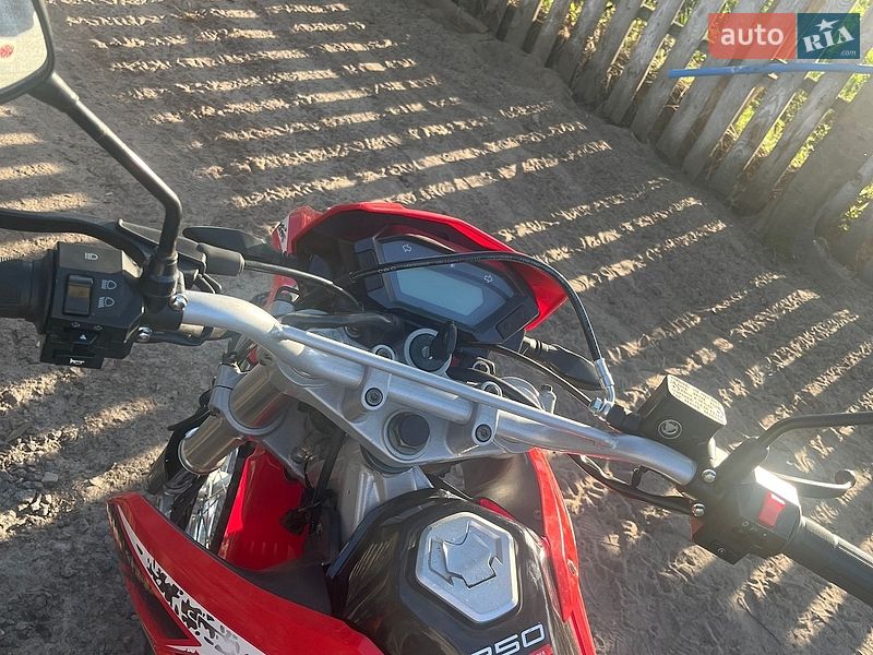 Мотоцикл Кросс Loncin 250 2024 в Рокитному