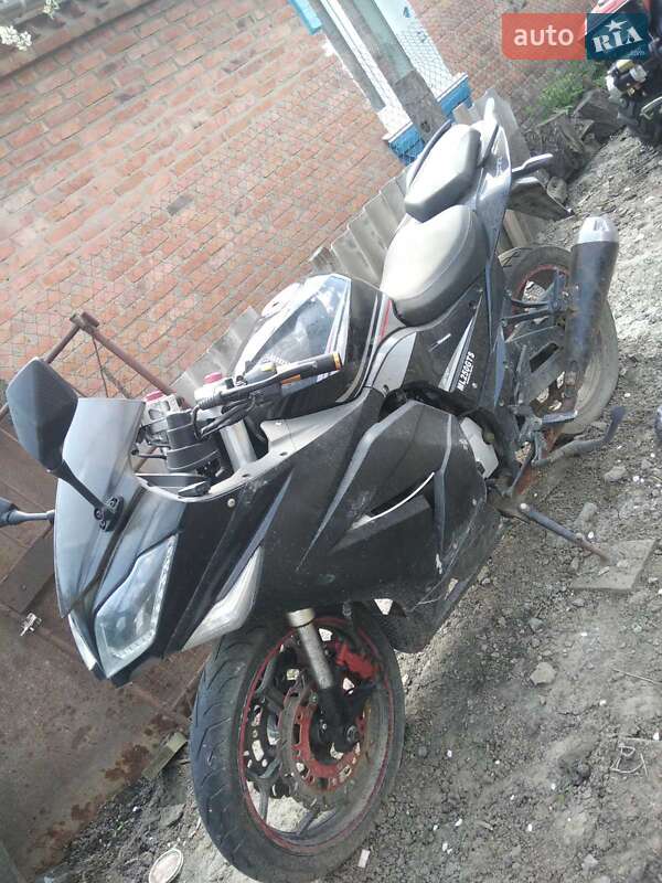 Спортбайк Loncin LX 200 2020 в Виннице фото 12 Спортбайк Loncin LX 200 2020 в Виннице