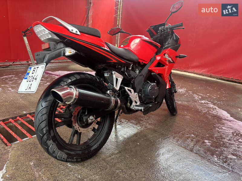 Спортбайк Loncin LX 200 2013 в Высокополье фото 8 Спортбайк Loncin LX 200 2013 в Высокополье