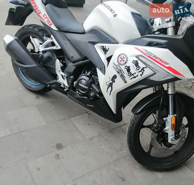 Мотоцикл Спорт-туризм Loncin LX 250GS-2A 2016 в 
