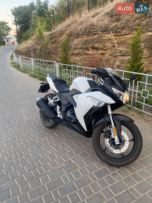 Спортбайк Loncin LX 250GS-2A 2016 в Одессе