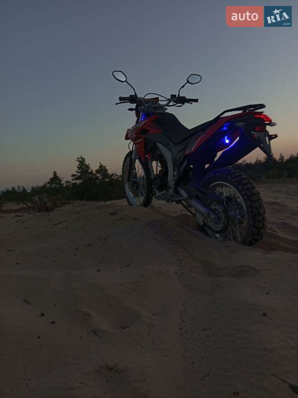 Мотоцикл Кросс Loncin LX 250GY-3 2023 в Сарнах