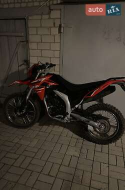 Мотоцикл Спорт-туризм Loncin LX 250GY-3 2023 в 