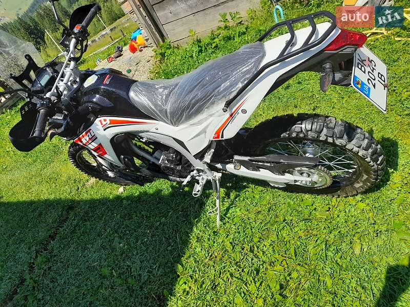 Мотоцикл Спорт-туризм Loncin LX 250GY-3 2023 в Буковеле